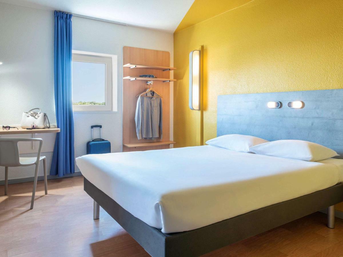 ibis budget Grigny Centre Eksteriør billede